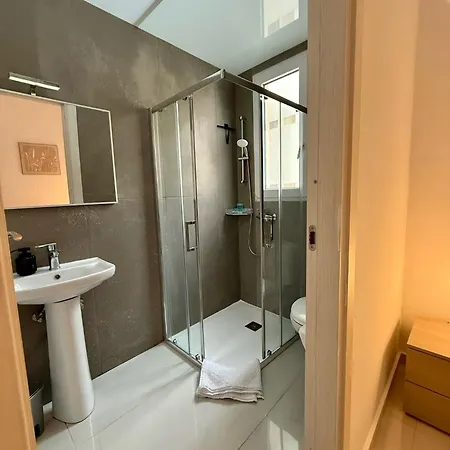 Heart Of Gozo - Modern Rooms In Shared Apartment - Victoria D-Central Opposite Duke Shopping Center * 维多利亚