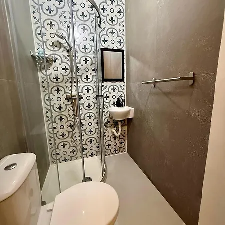 Heart Of Gozo - Modern Rooms In Shared Apartment - Victoria D-Central Opposite Duke Shopping Center 公寓 维多利亚