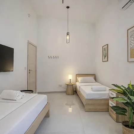 Heart Of Gozo - Modern Rooms In Shared Apartment - Victoria D-Central Opposite Duke Shopping Center